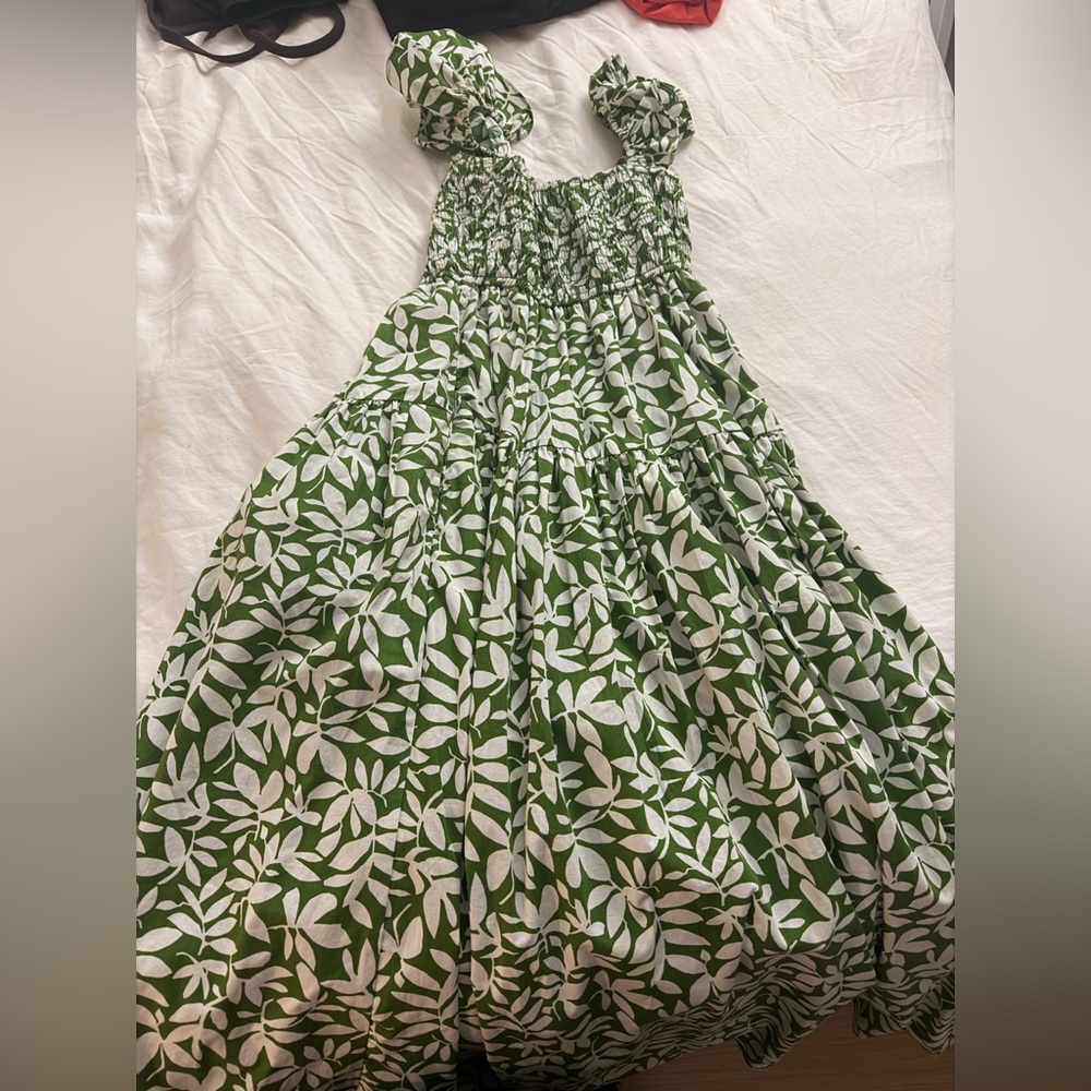 Abercrombie Green and White Leaf Print Dress